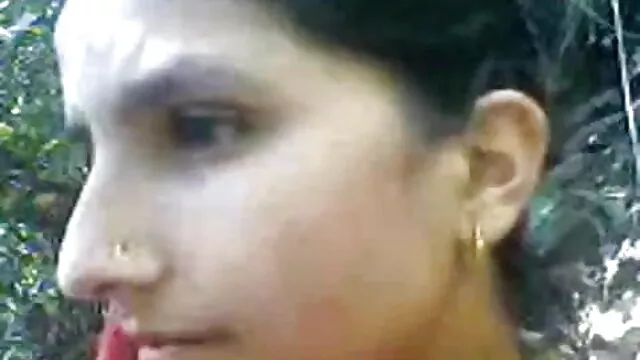 ঘোরানো, বাংলাxxx v তিনে মিলে, ঘোরানো, গ্রুপ
