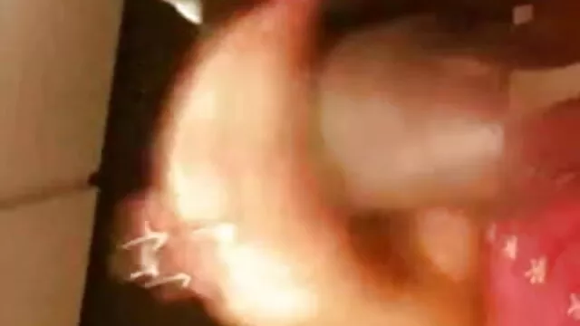 স্তনহা উপর তার উলকি সঙ্গে পছন্দ 2েব্রাম 2 বাংলা xxx hd