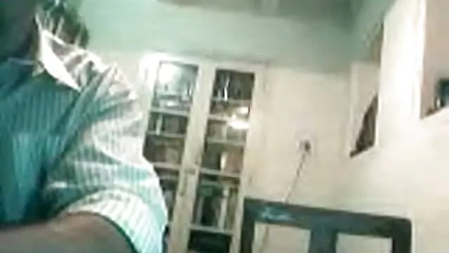 ব্যালকনিতে কিউব বাংলা xxx টিপুন কোন জায়গা ছিল