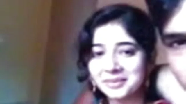 বড়ো বাংলা xxx sex মাই অপেশাদার বাঁড়ার রস খাবার তিনে মিলে