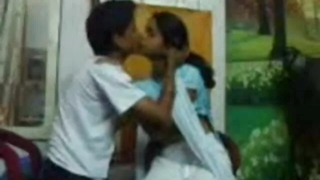 মেয়ে সমকামী বাংলা xxx videos সুন্দরী বালিকা
