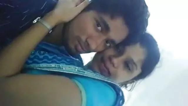 ছাত্র, রিতা তার বাড়ির কাজ করেনি, এবং পুরুষদের তার তটস্থ, তাই তিনি তাদের স্তন্যদান এবং ত্যাগ করলেন নতুন বাংলা xxx video