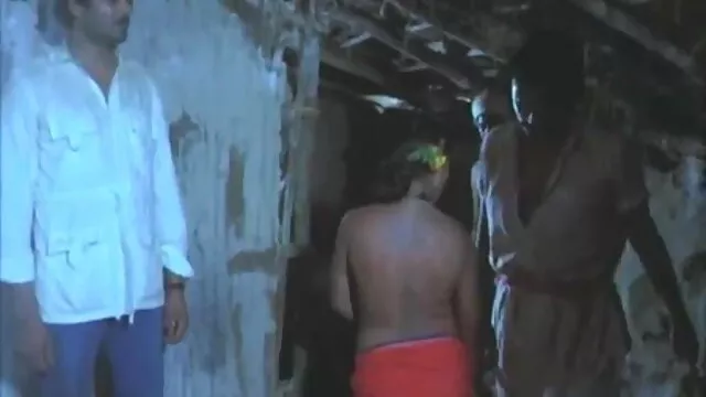 আমাদের মা নতুন বাংলা xxx সবসময় তার পায়ে মধ্যে একটি পটি করা প্রস্তুত
