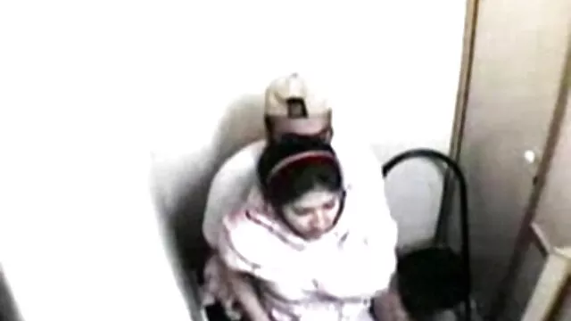 স্বর্ণকেশী, বাংলা xxx video com সুন্দরী বালিকা