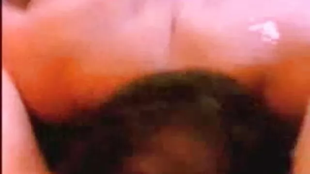বড়ো বুকের বাংলা xxx ভিডিও মেয়ের, স্বর্ণকেশী