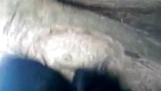 বোন তার বোন বাংলা xxx নতুন মিনারেল ওয়াটার দিয়ে ঢেলে যখন
